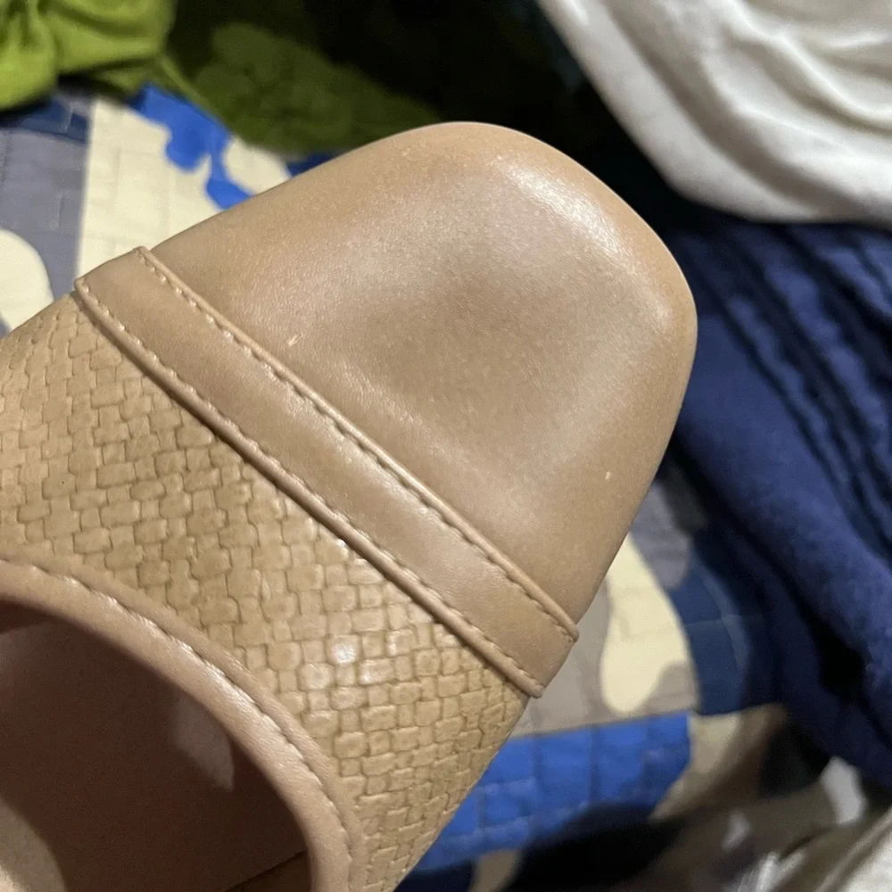 Stuff bundle - Tory Burch Cream Perforated Tote - Picture 6 of 16